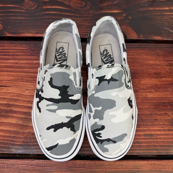 Vans Classic Slip-On Camo Gray White Women’s 6.5 / Men’s 5 - Picture 5 of 8